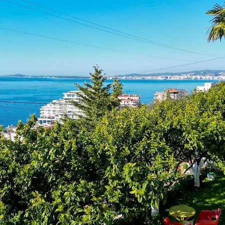 Villa Meminaj With Sea View And Garden
